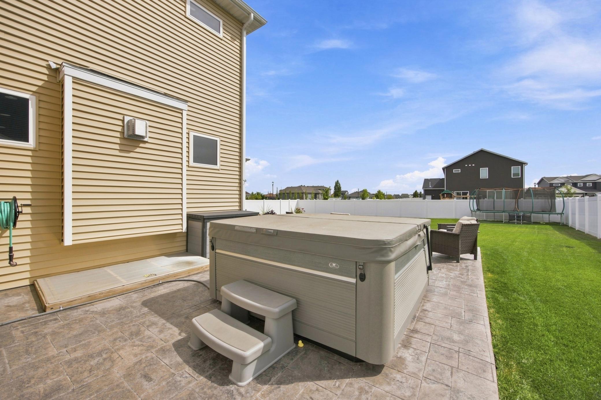 Hot Tub