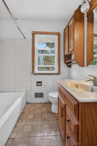 Full bathroom