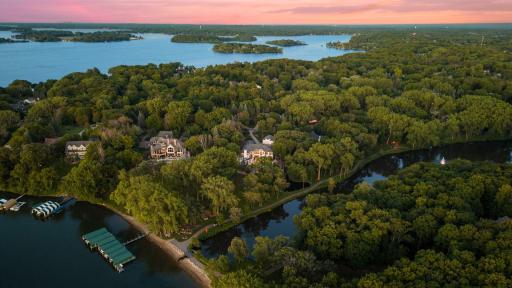 4145 Trillium Lane E, Minnetrista, MN 55364