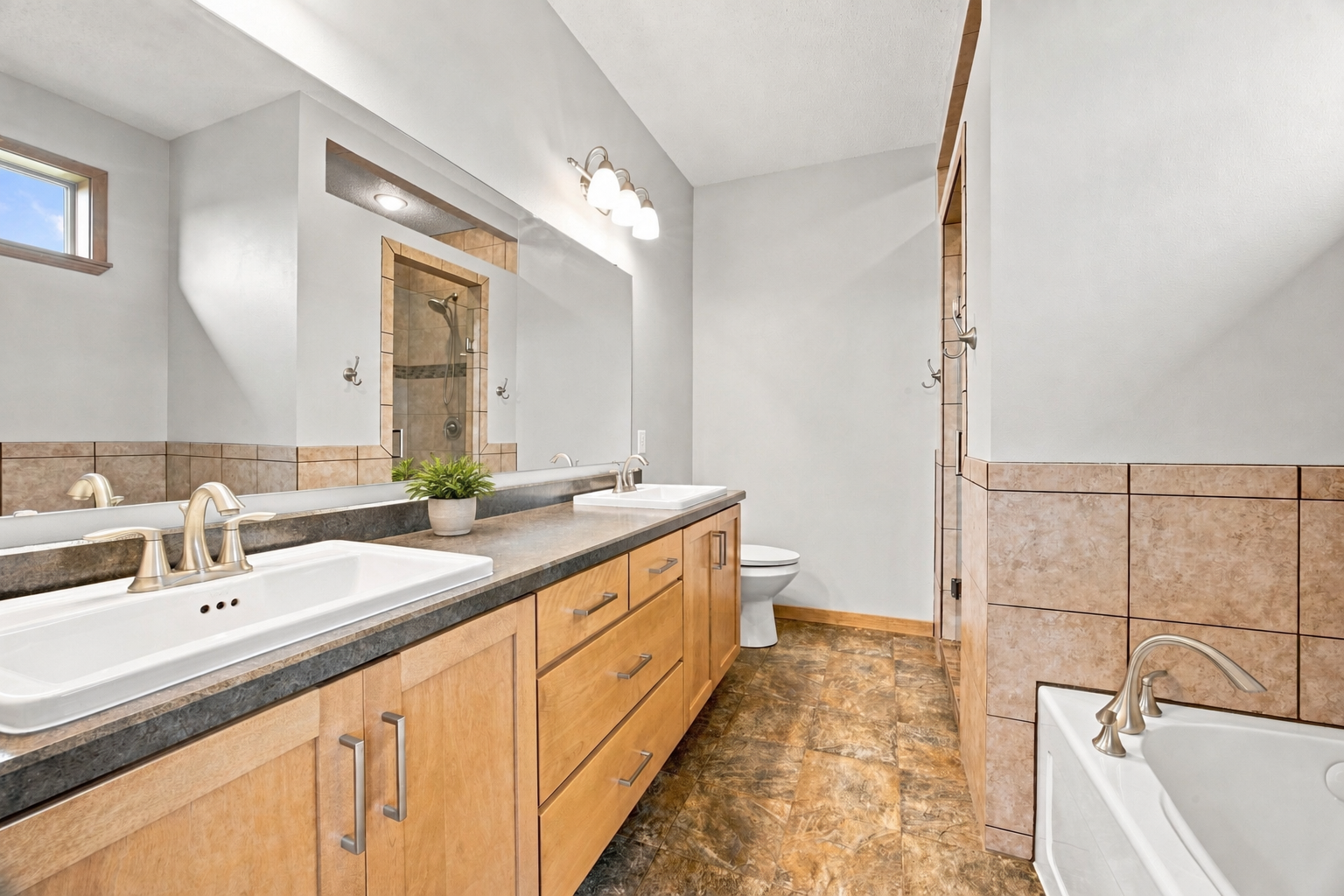 Private Primary Bath