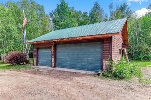 3 car garage