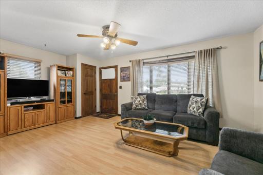 1747 Pinewood Drive, Shoreview, MN 55126