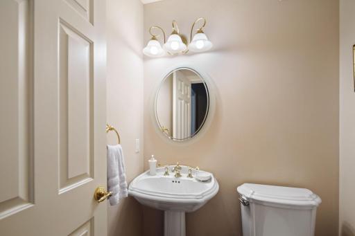 39-web-or-mls-12100-grandview-terrace.jpg