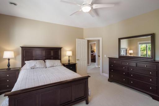 77-web-or-mls-12100-grandview-terrace.jpg