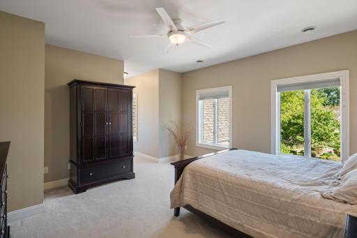 76-web-or-mls-12100-grandview-terrace.jpg