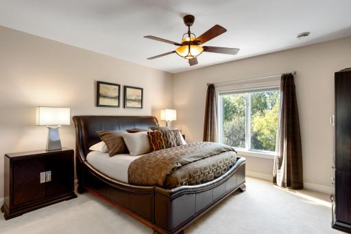 69-web-or-mls-12100-grandview-terrace.jpg