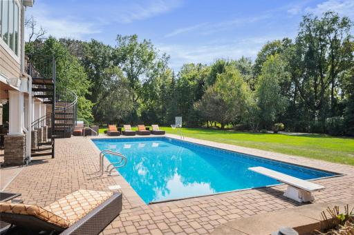 12100 Grandview Terrace, Saint Paul, MN 55124