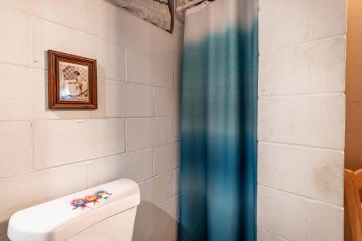 LL Bathroom
