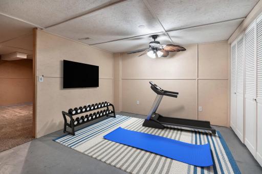 VS LL Fitness Room