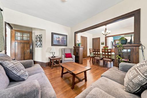 1291 Sherburne Avenue, Saint Paul, MN 55104