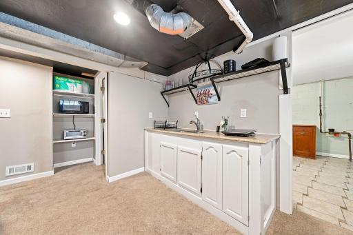 1291 Sherburne Avenue, Saint Paul, MN 55104