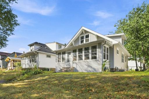 1291 Sherburne Avenue, Saint Paul, MN 55104