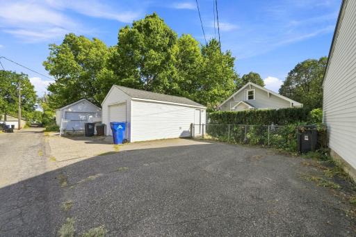1291 Sherburne Avenue, Saint Paul, MN 55104