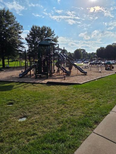 Golden Lake park