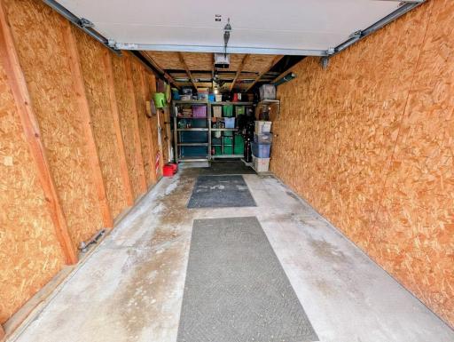 Extra Deep Garage
