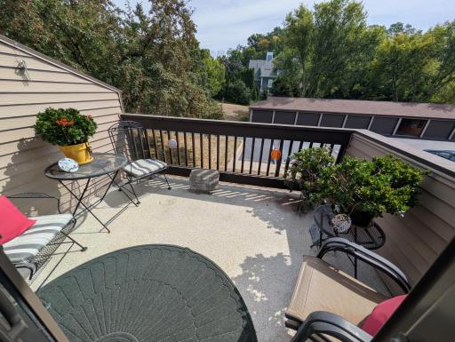 Balcony/Deck