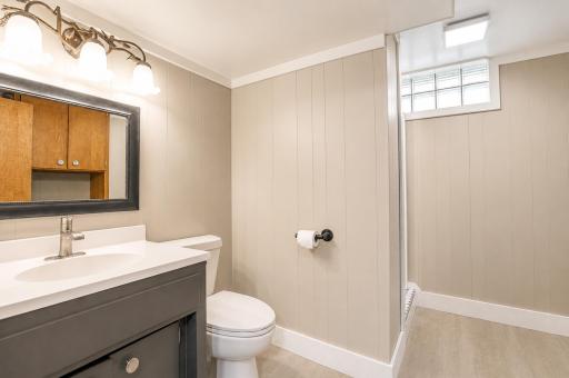 42_bathroom_basement.jpg