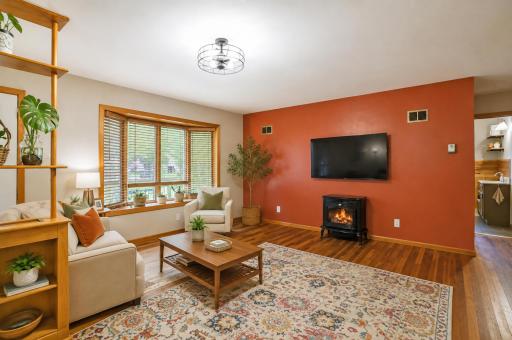 13_livingroom.jpg