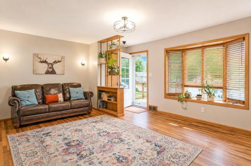 14_livingroom.jpg