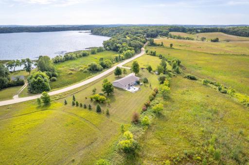 18613 Peninsula Trail, Battle Lake, MN 56515