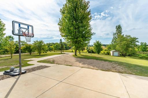 18613 Peninsula Trail, Battle Lake, MN 56515