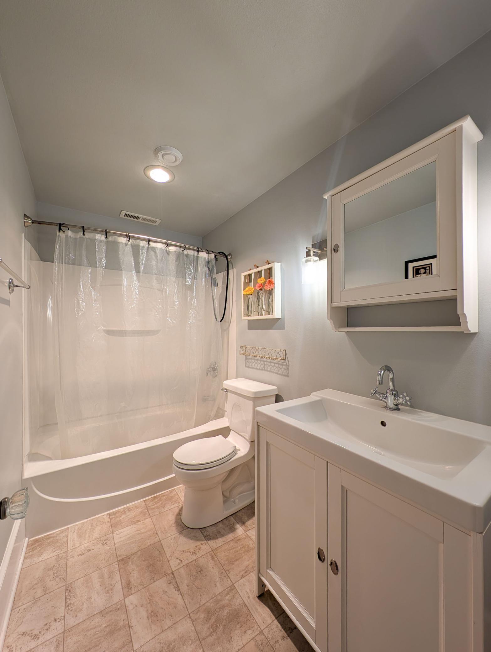 L2P072-210 Hackberry Ct Kindred.jpg