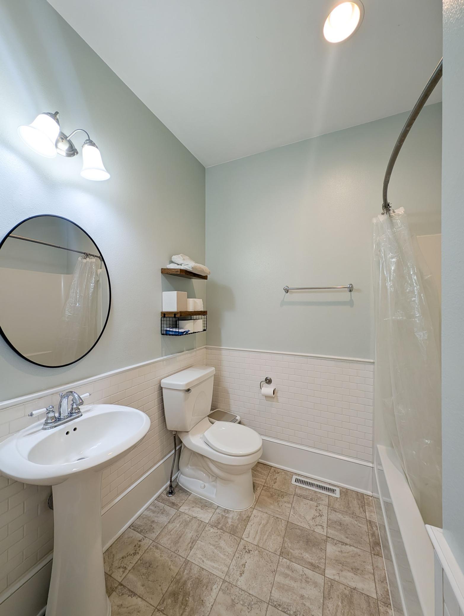 L2P039-210 Hackberry Ct Kindred.jpg