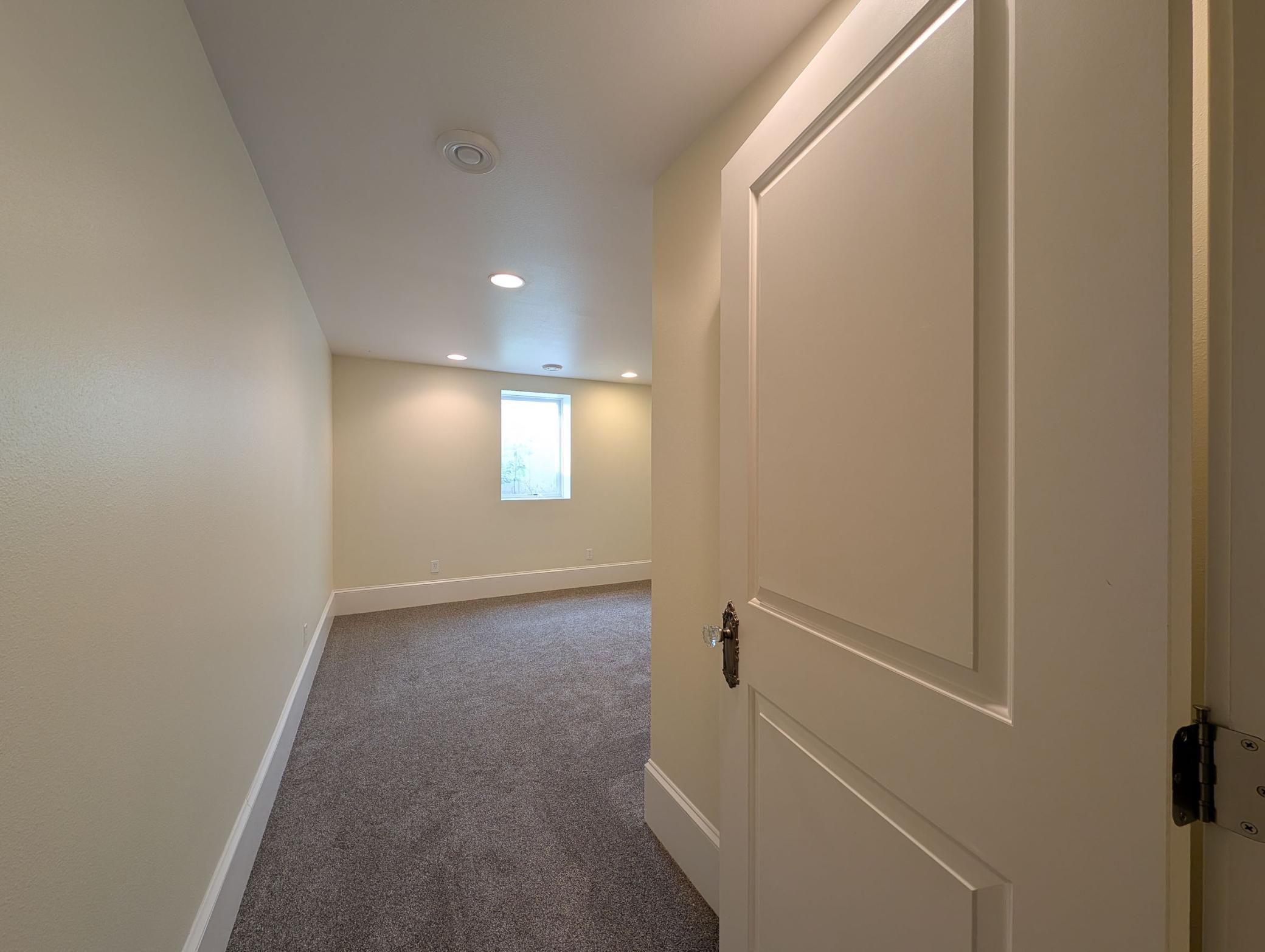 L2P077-210 Hackberry Ct Kindred.jpg