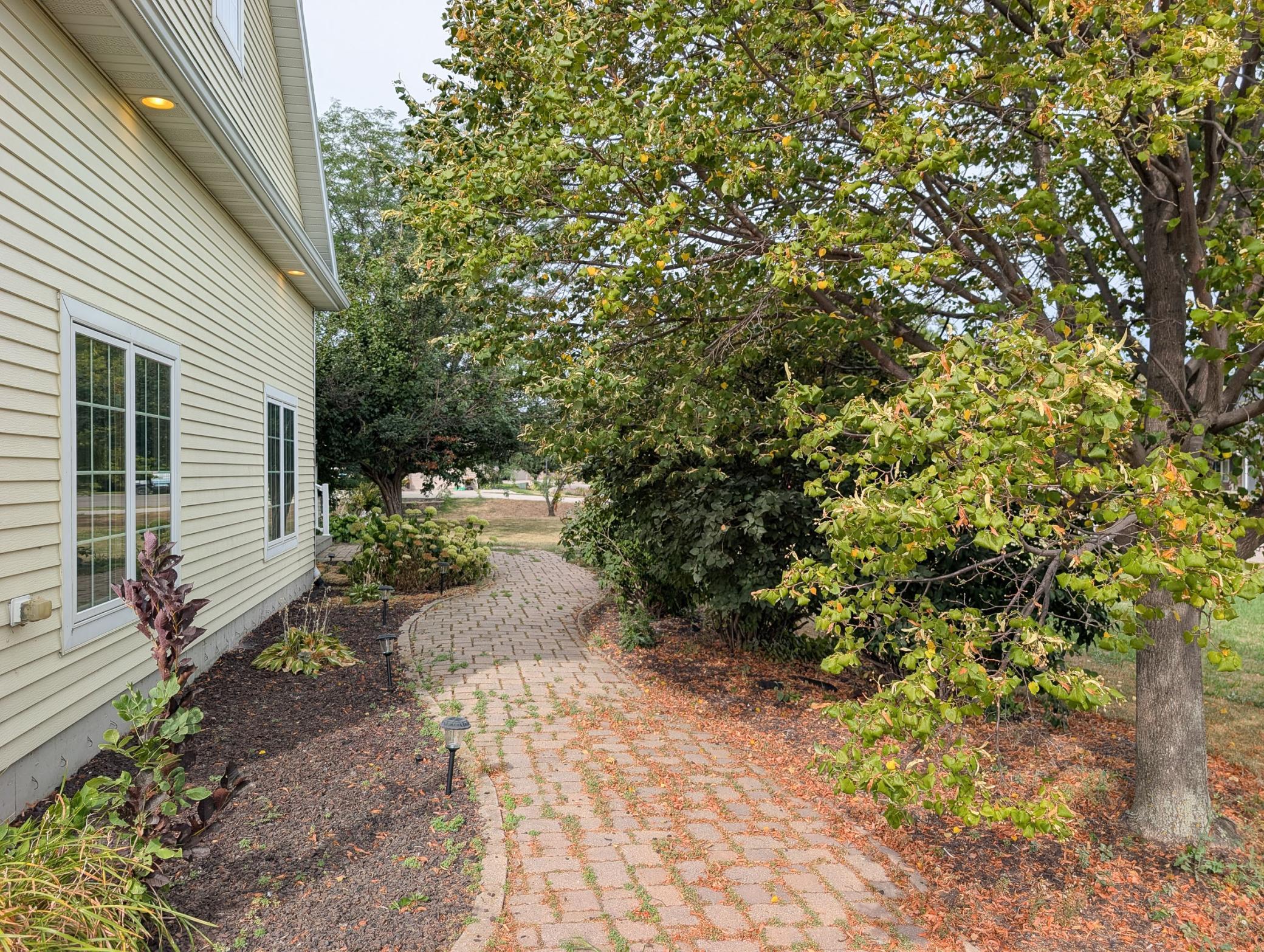 L2P006-210 Hackberry Ct Kindred.jpg