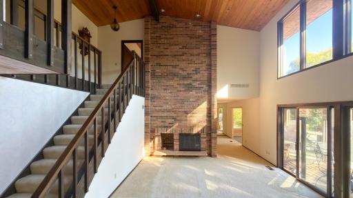 49 Nord Circle Road, North Oaks, MN 55127