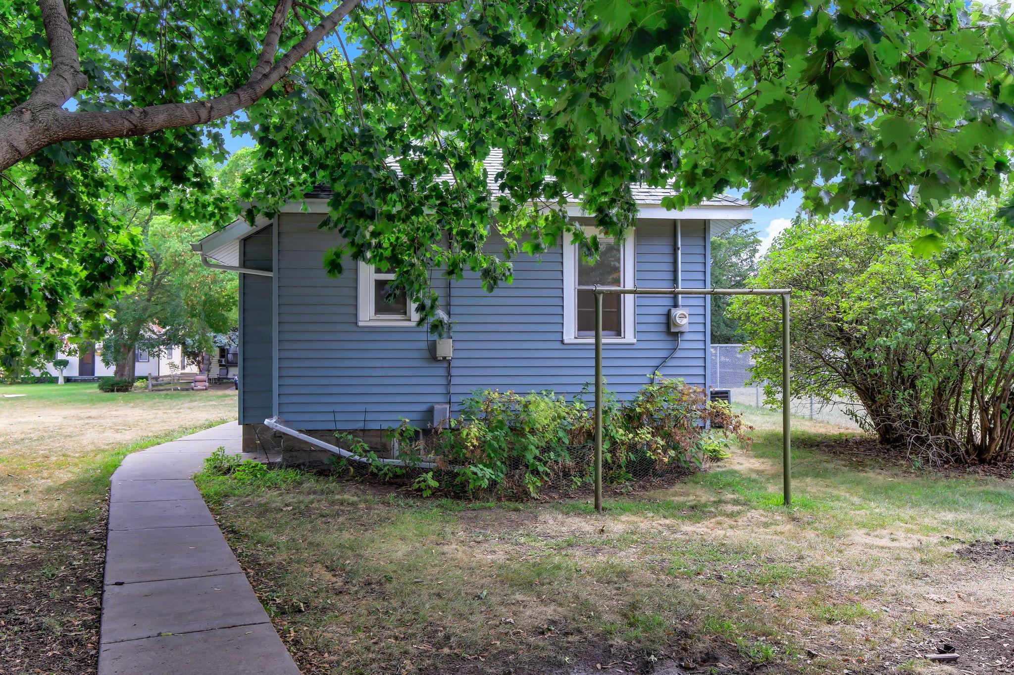 Photo 23