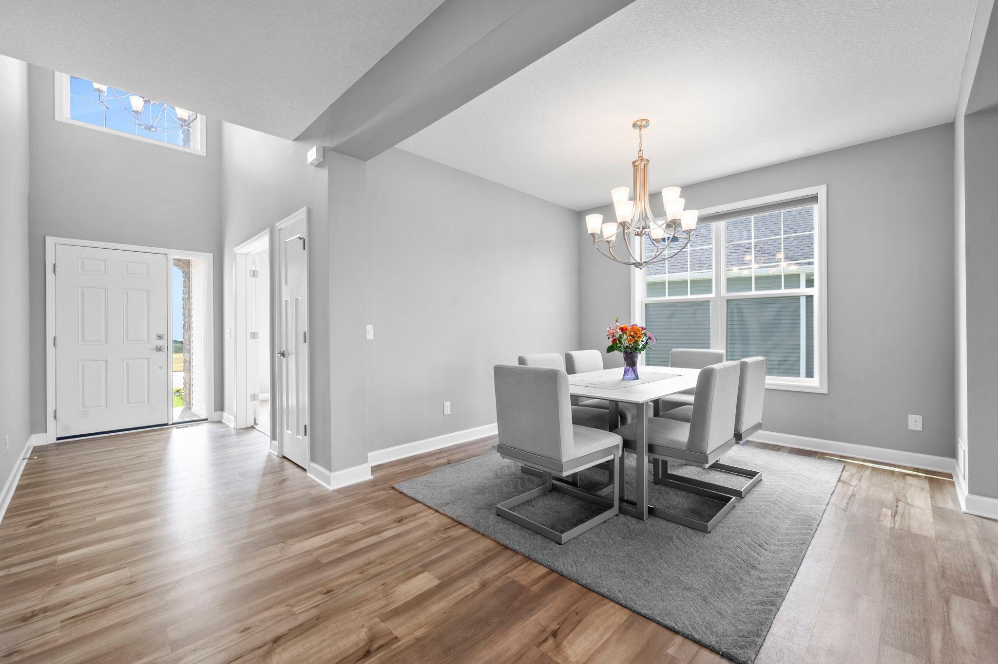 13-web-or-mls-6797 Coach House Ln-70.jpg