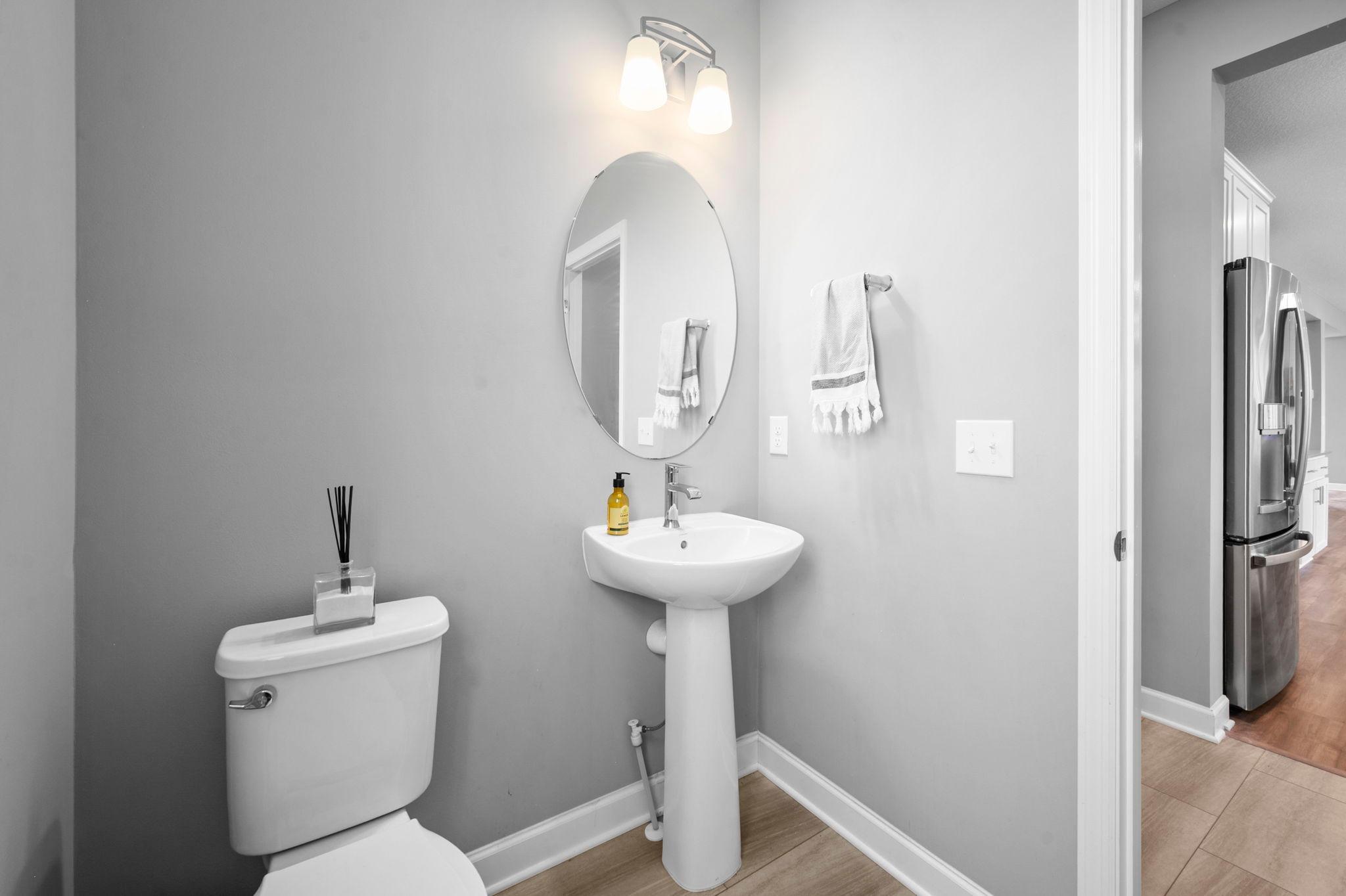 38-web-or-mls-6797 Coach House Ln-185.jpg