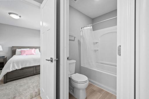 57-web-or-mls-6797 Coach House Ln-280.jpg