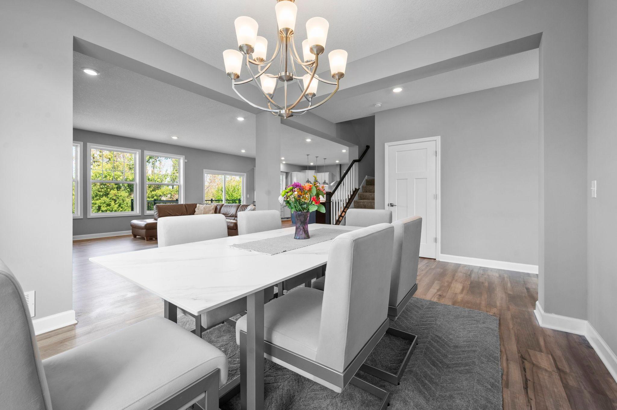 20-web-or-mls-6797 Coach House Ln-95.jpg