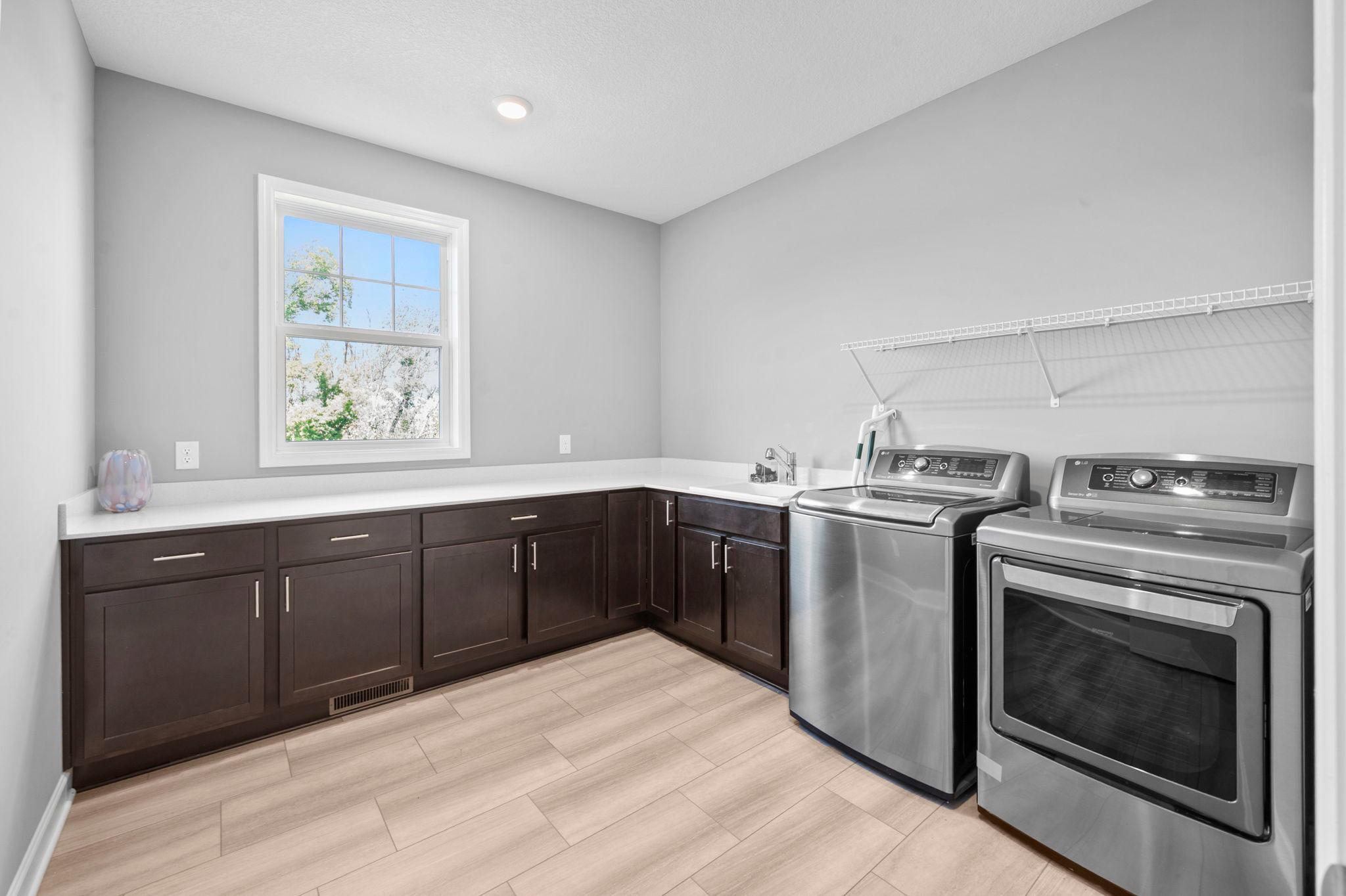 35-web-or-mls-6797 Coach House Ln-170.jpg