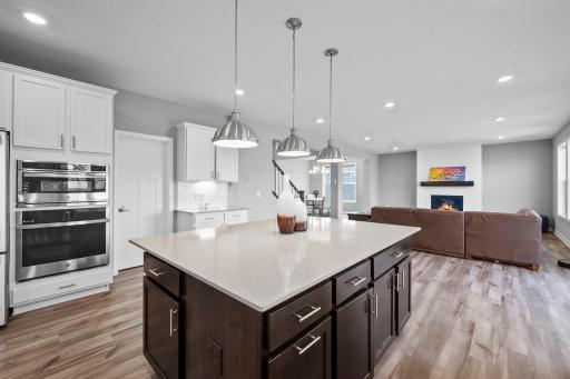 32-web-or-mls-6797 Coach House Ln-155.jpg