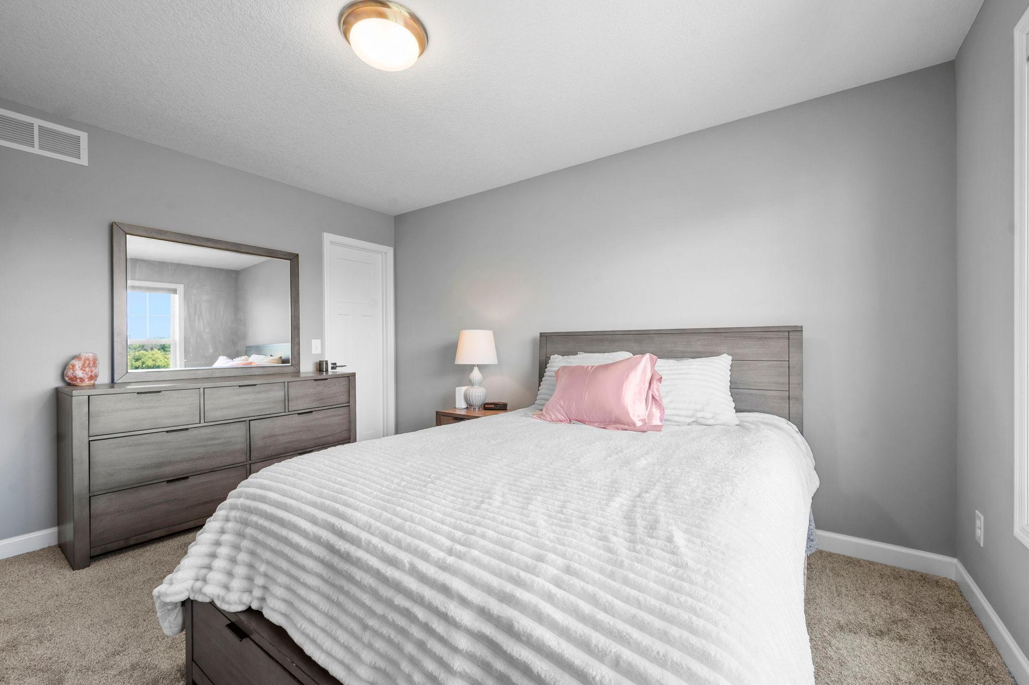 54-web-or-mls-6797 Coach House Ln-265.jpg