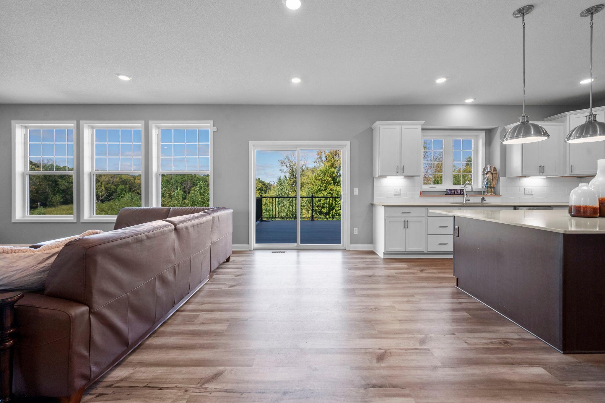 29-web-or-mls-6797 Coach House Ln-140.jpg