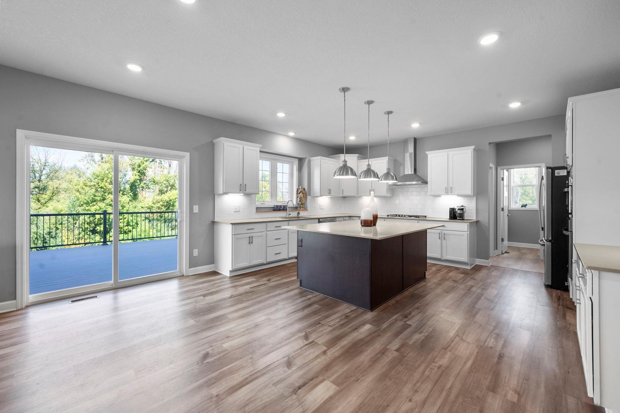 28-web-or-mls-6797 Coach House Ln-135.jpg