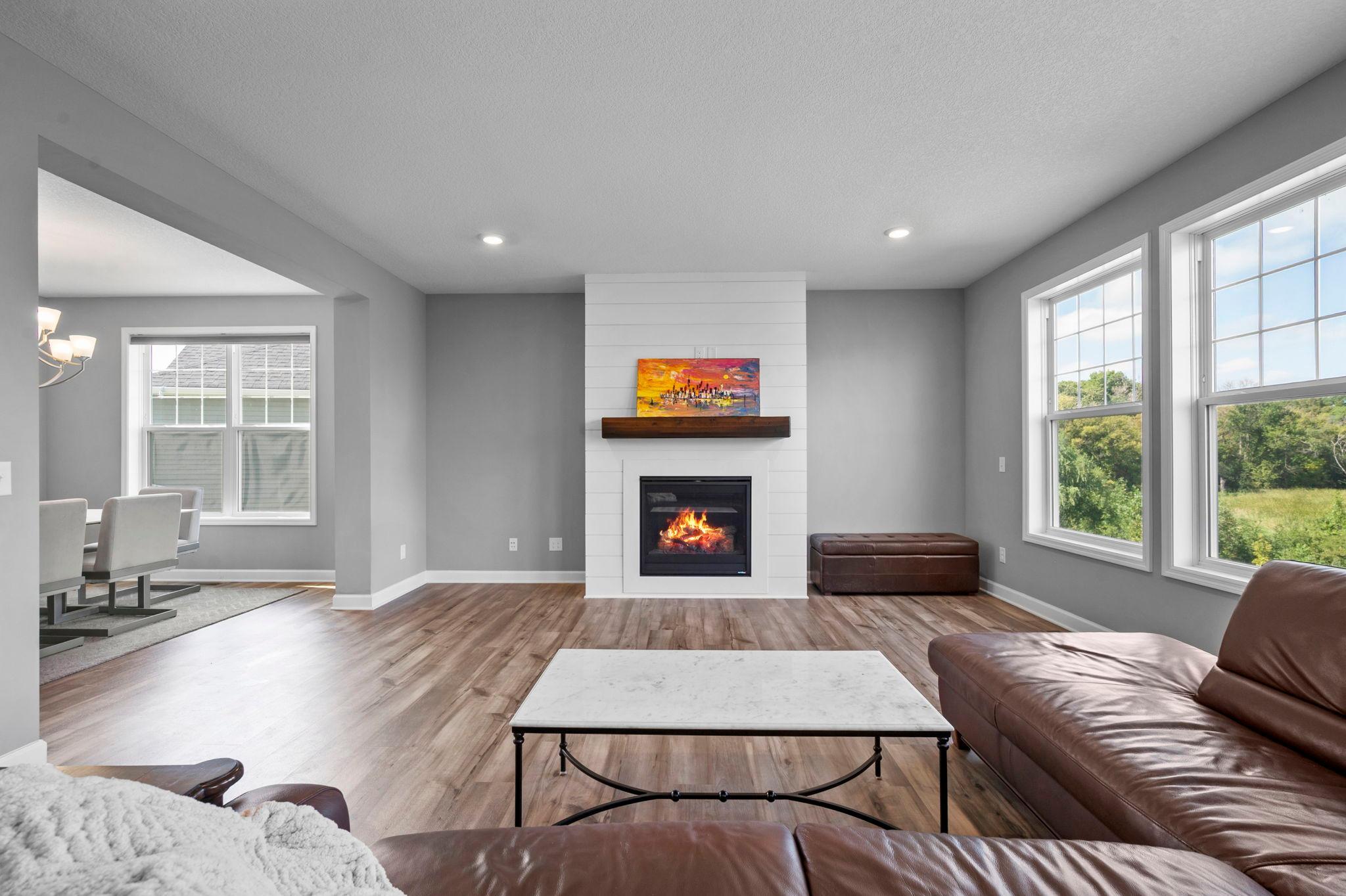 22-web-or-mls-6797 Coach House Ln-105.jpg