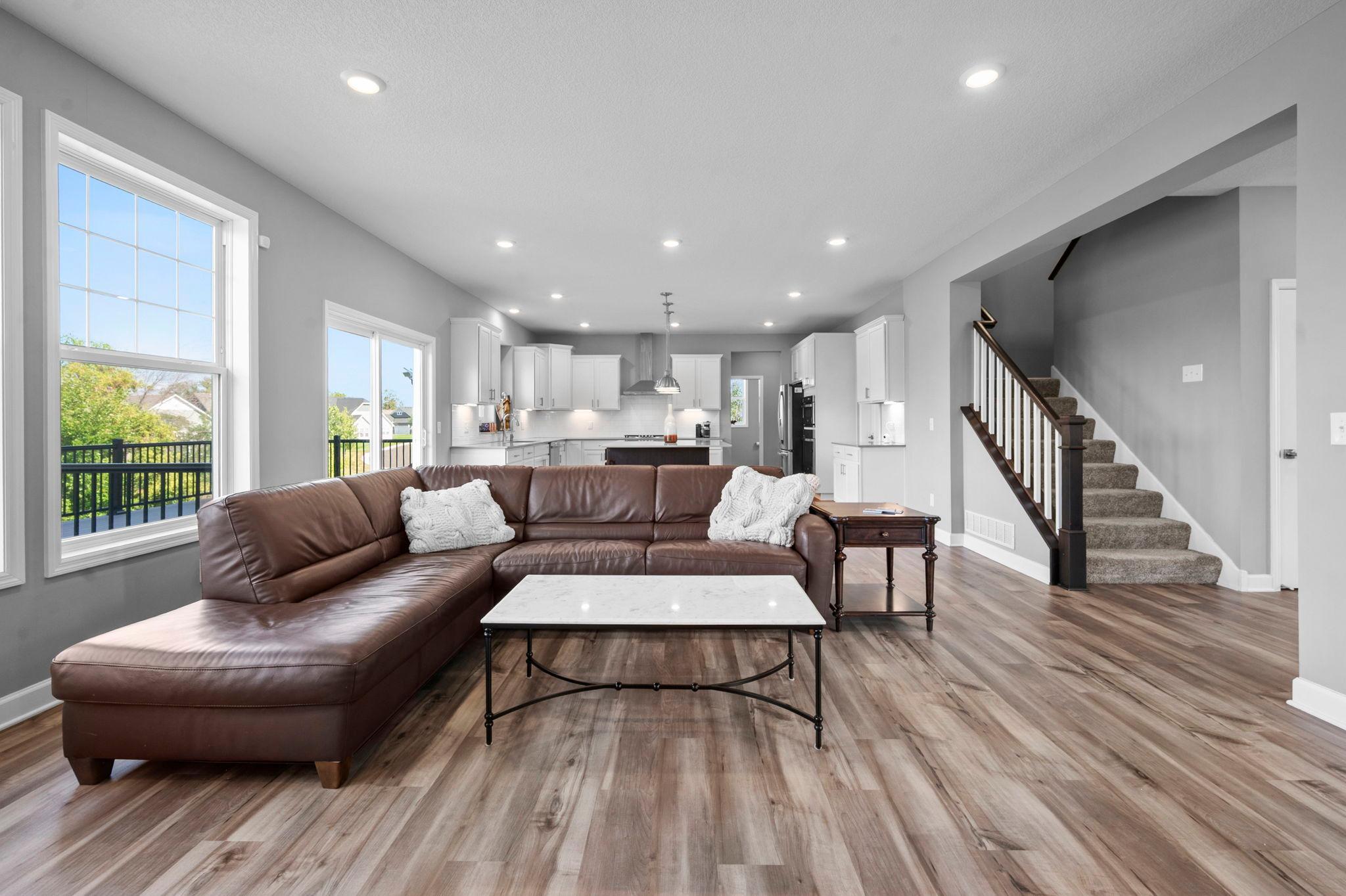 25-web-or-mls-6797 Coach House Ln-120.jpg