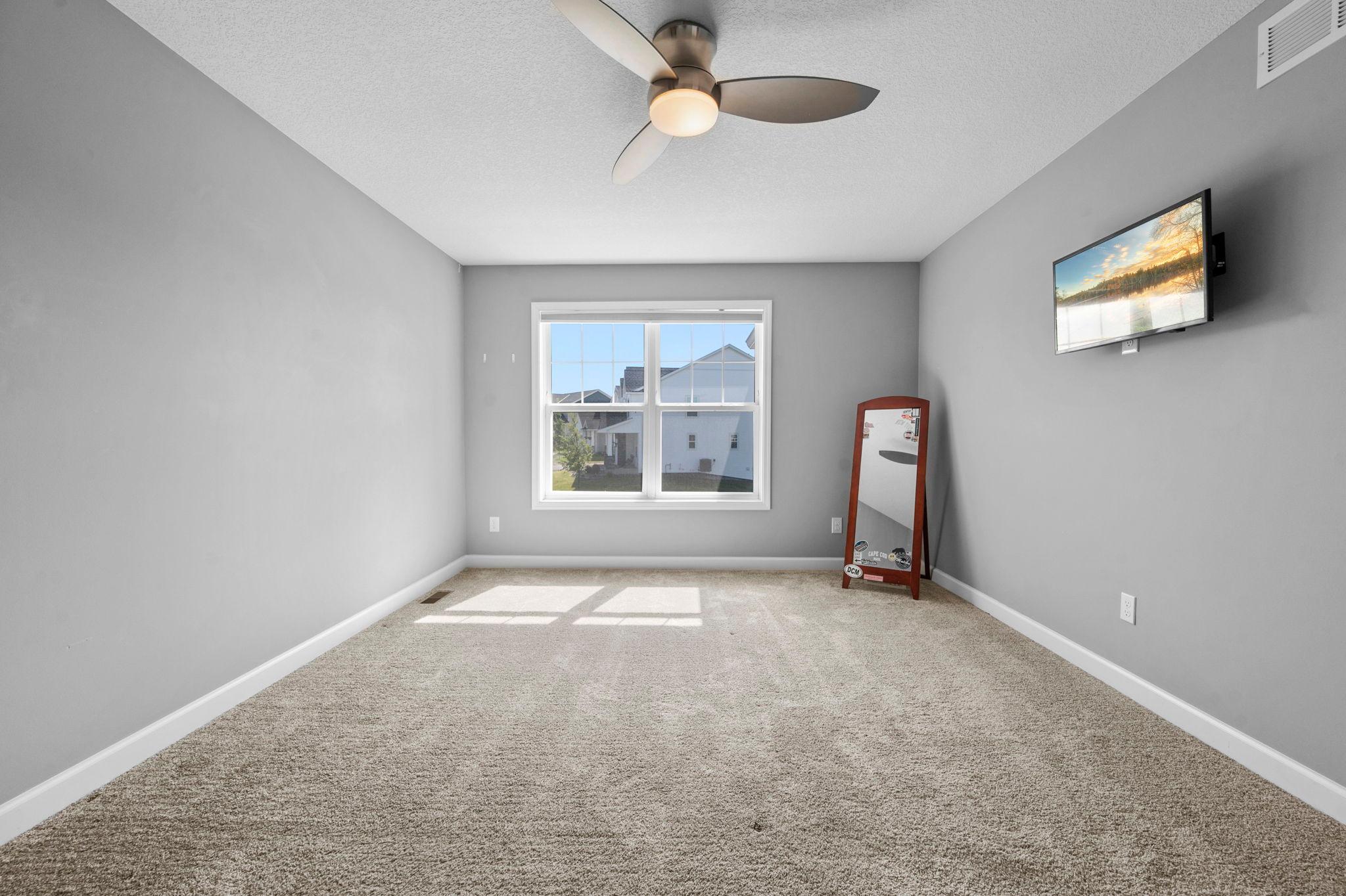 50-web-or-mls-6797 Coach House Ln-245.jpg