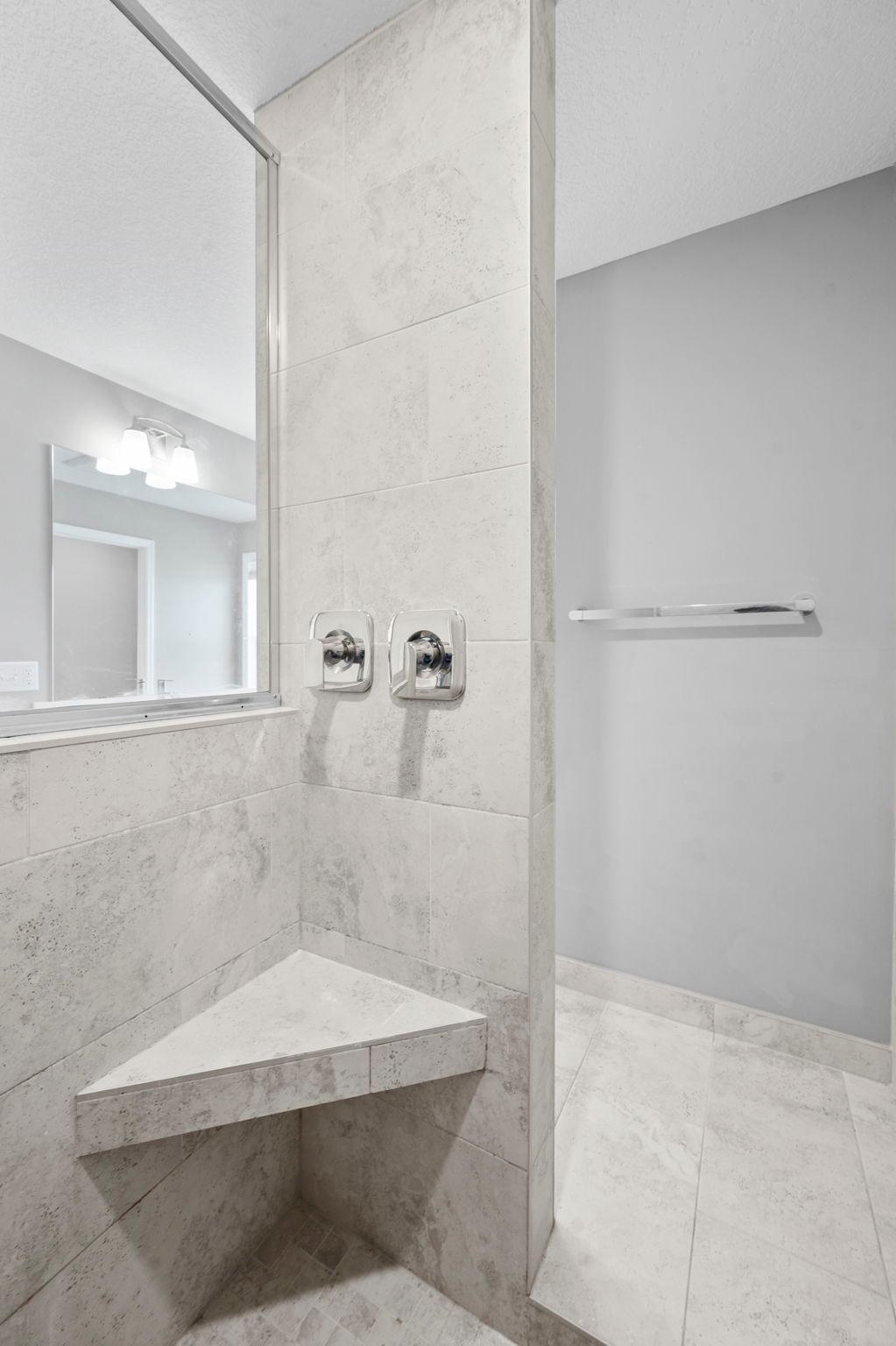 67-web-or-mls-6797 Coach House Ln-330.jpg