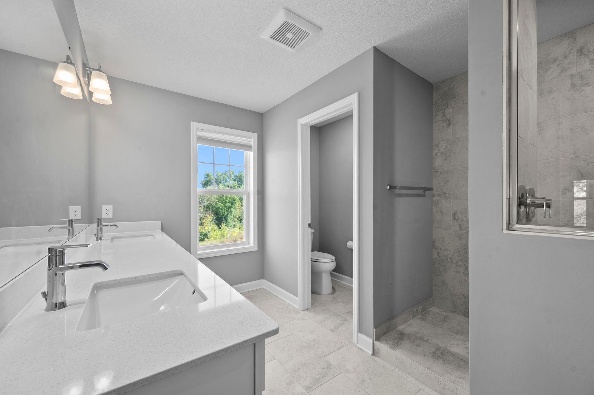 64-web-or-mls-6797 Coach House Ln-315.jpg