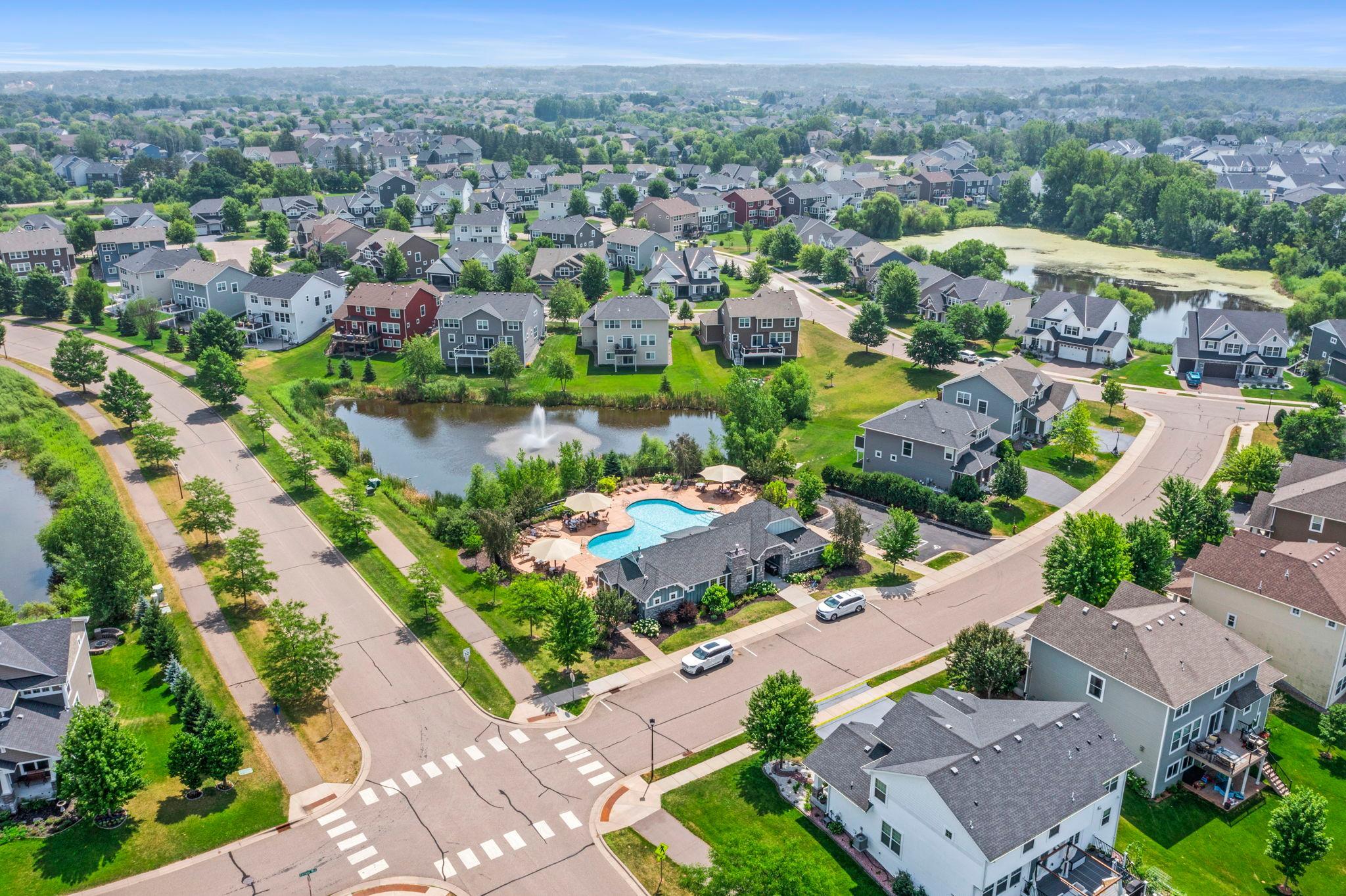 116-web-or-mls-Corcoran_Ravinia-20.jpg