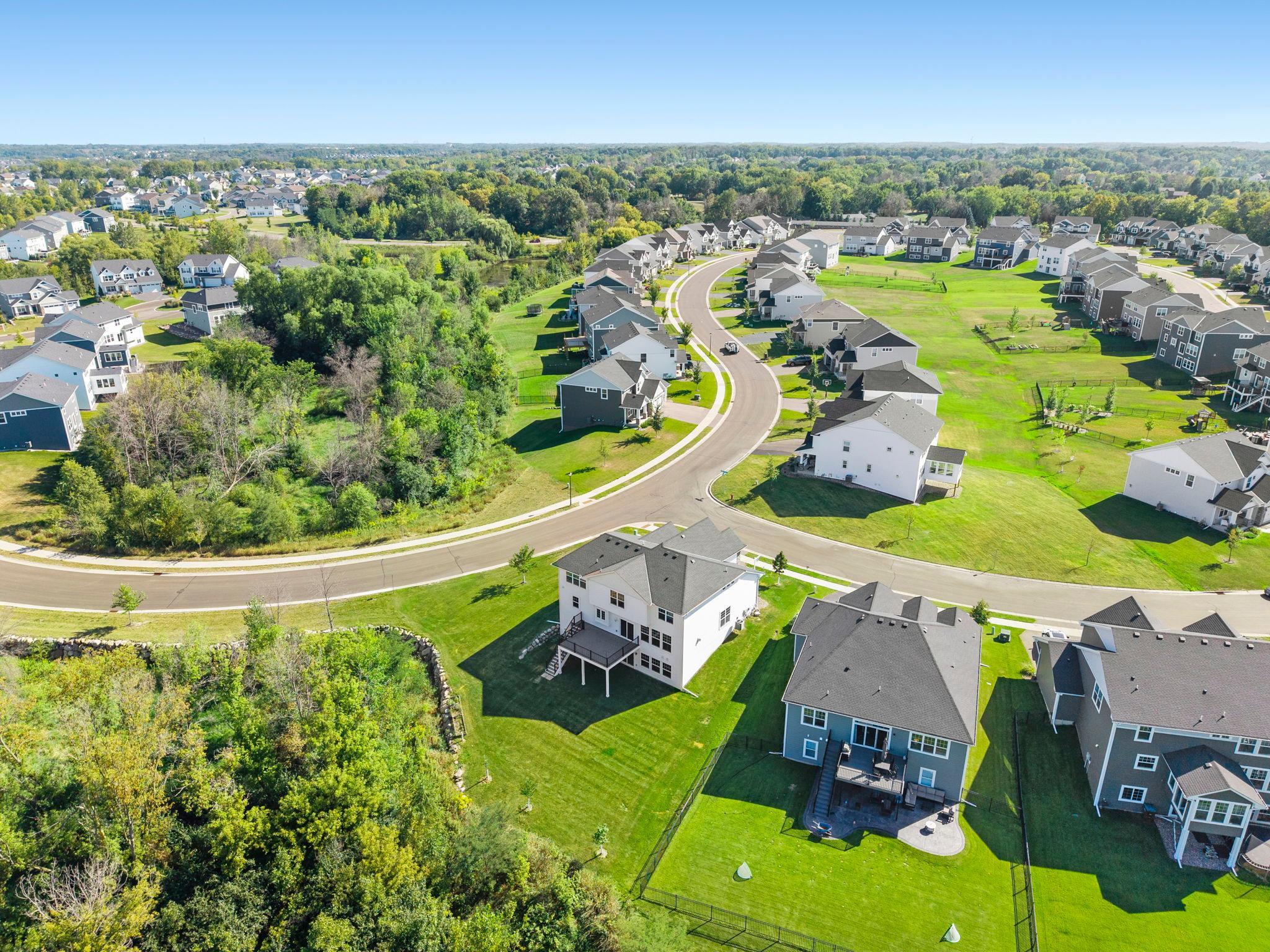 84-web-or-mls-6797 Coach House Ln-369 (2).jpg