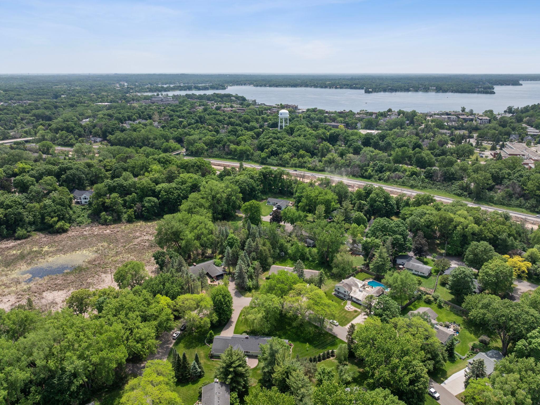355-Margaret-Cir-Wayzata-Lake-Minnetonka-Whitney-Delmonico.png