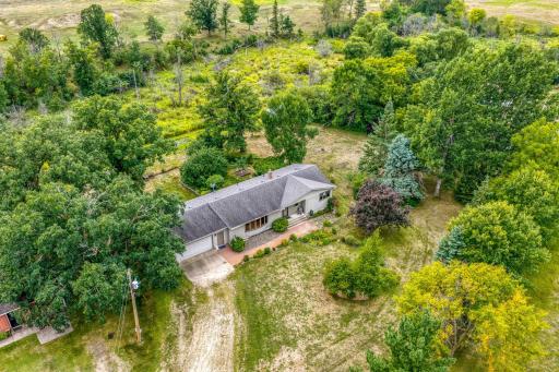 3.3 Country Acres right outside city limits