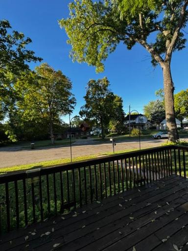 Imagine sitting on the front porch enjoying your morning coffee or evening beverage. It is a quick walk to Buffalo Lake, downtown coffee shop, Hayes pub, library and variety of shopping and eating establishments.